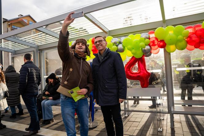 Tramwajowa "czwórka" ruszyła! Na wydarzeniu tłumy mieszkańców. Zobaczcie zdjęcia!