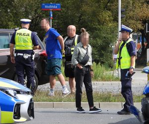   Zderzenie radiowozu z autem na Białołęce. Jeden policjant do szpitala