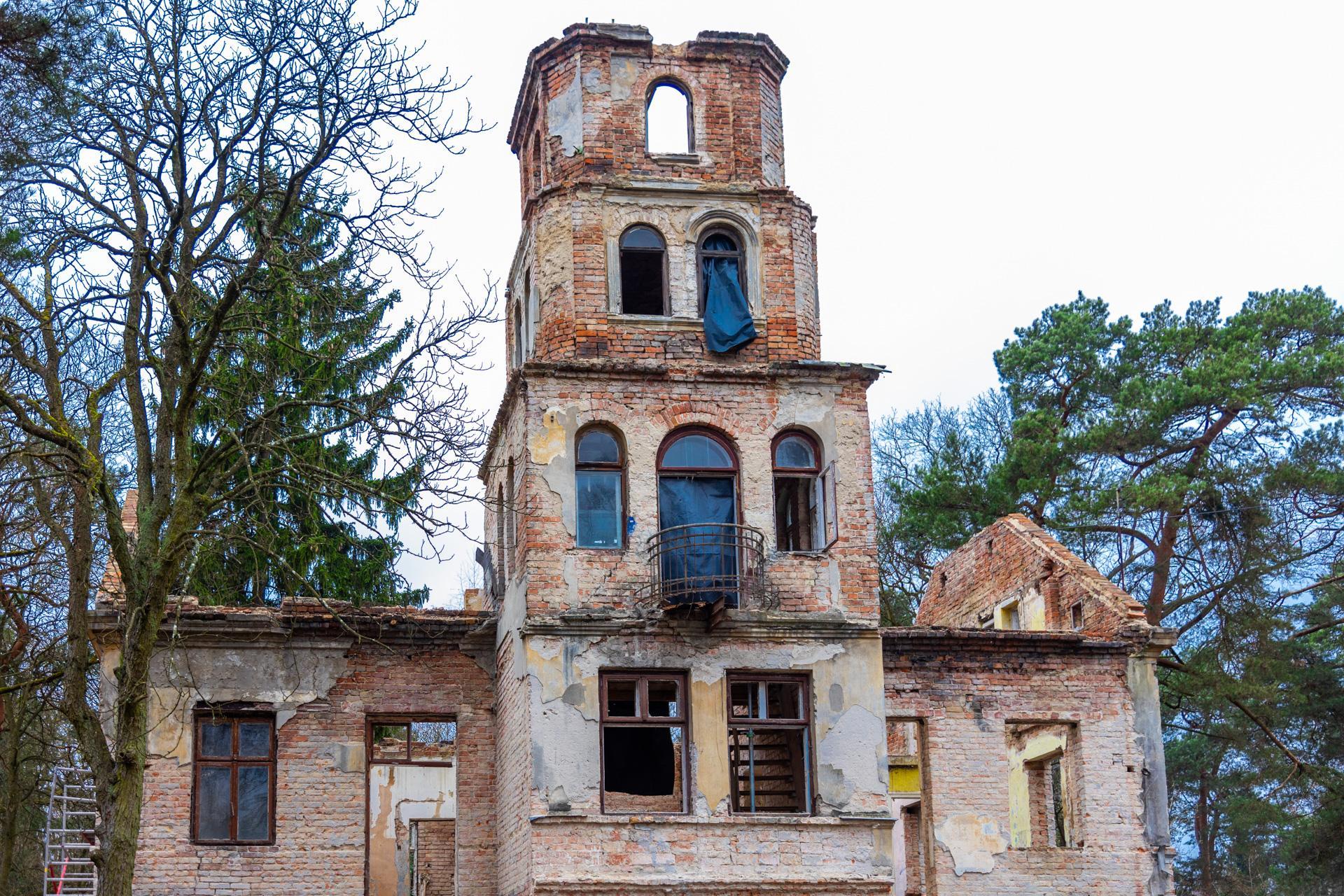 Konstancin-Jeziorna. Zabytkowe wille odzyskują dawny blask - zobacz wyremontowane rezydencje
