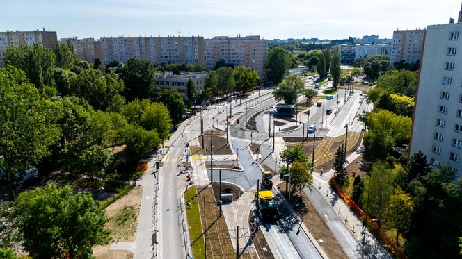 Tramwaj na Stegny w Warszawie w przeddzień otwarcia