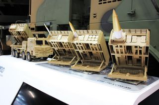 Modele różnych konfiguracji Chunmoo na Eurosatory 2024