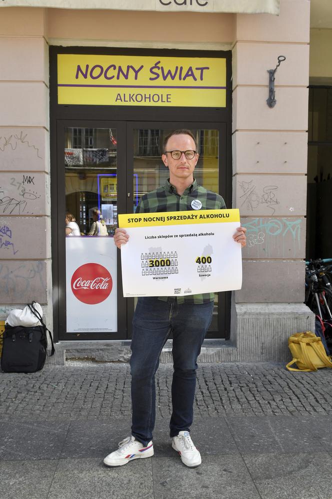 Nocna prohibicja w Warszawie. Aktywiści chcą zakazu sprzedaży alkoholu po godz. 22