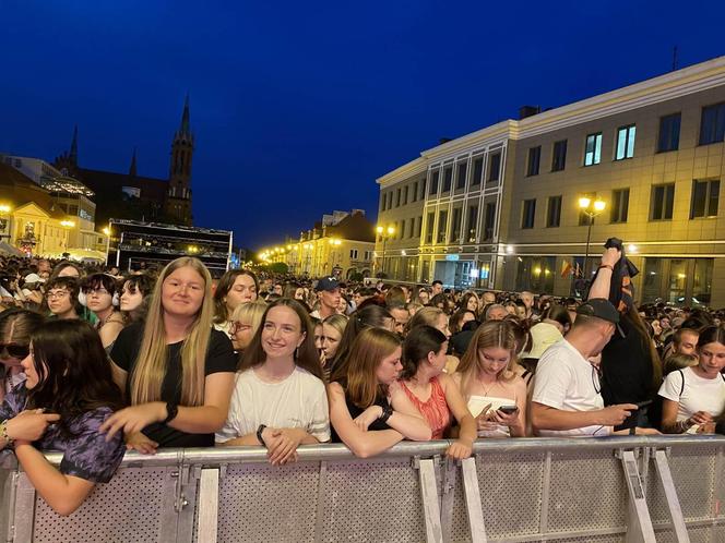 Dni Miasta Białegostoku 2024. Enej i Margaret przyciągnęły tłumy na Rynek Kościuszki [ZDJĘCIA]