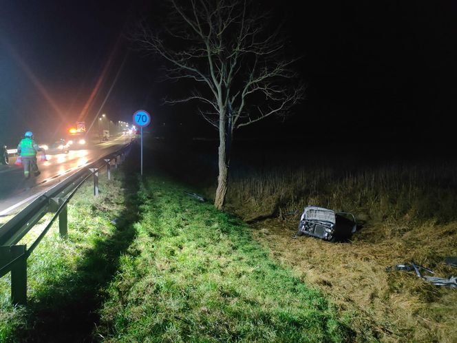 Wypadek na Lubelszczyźnie. Są poszkodowani, poważne utrudnienia po zderzeniu dwóch aut