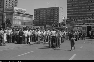 Stan wojenny w Warszawie