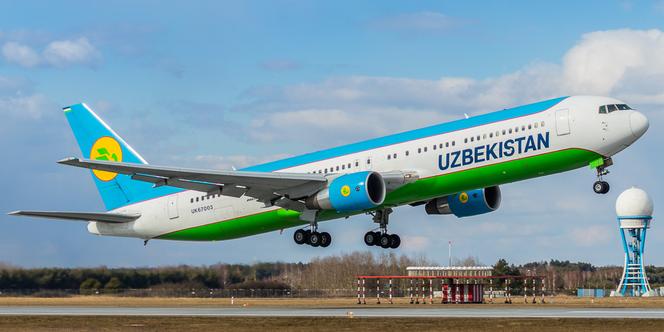 767-300 Uzbekistan Airways