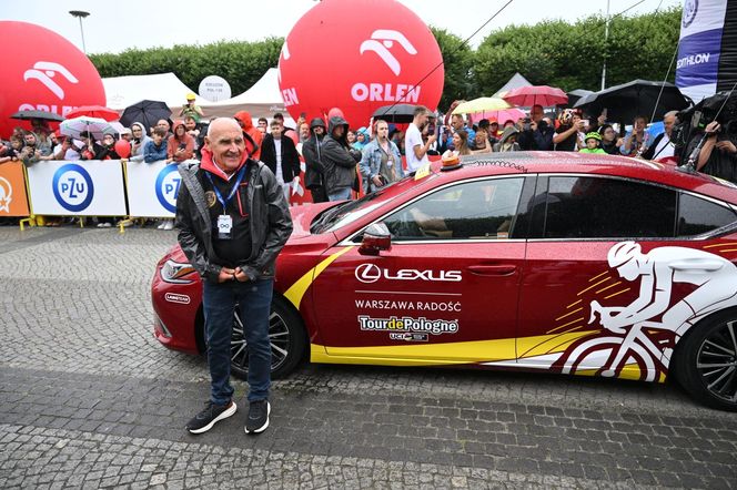 Kolarskie święto opanowało Wrocław. Tour de Pologne wystartował mimo kapryśnej pogody
