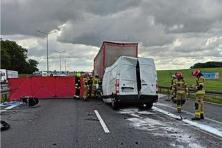 Wypadek busa na autostradzie A4