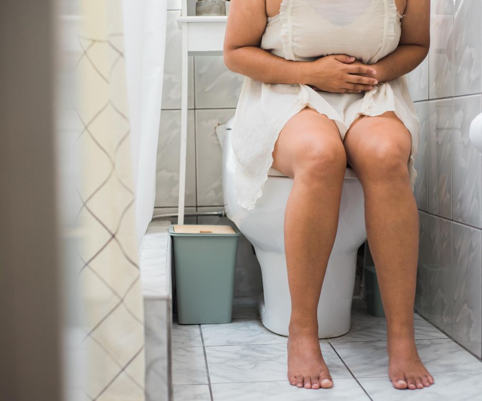 Czyszczenie złogów z jelit to ściema. Tylko jeden sposób naprawdę zadziała