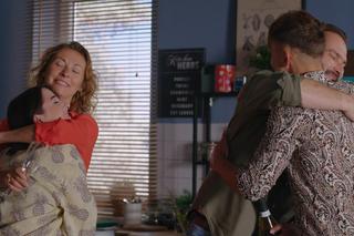 Barwy szczęścia odc. 2938: Beata (Anita Jancia-Prokopowicz), Damian (Michał Lesień-Głowacki), Mirek (Oliwer Kozłowski), Luiza (Julia Zielińska)