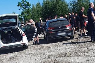 Pseudokibice ŁKS-u wybrali się na ustawkę pod Gniezno. Powstrzymali ich policjanci