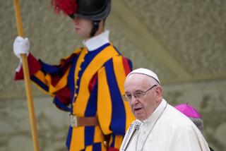 Ksiądz nie może być gejem