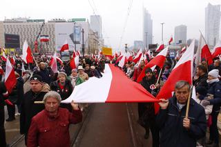 Marsz Niepodległości 2023 w Warszawie. Mamy ZDJĘCIA ze stołecznych ulic! GALERIA część 1