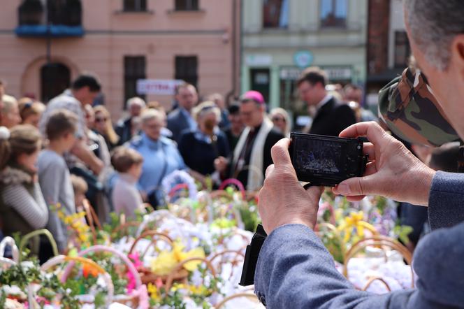 Wielkanoc 2019 - Jak wyglądają święta Wielkanocne, ile pracy zostało i co znalazło się w koszyczku - odpowiadają torunianie! [AUDIO GALERIA]