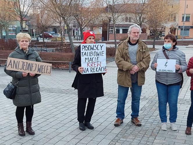 Ani jednej więcej. PROTEST w Starachowicach