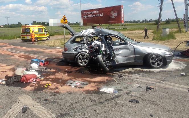 Palmiry wypadek z udziałem motocykla i osobówki