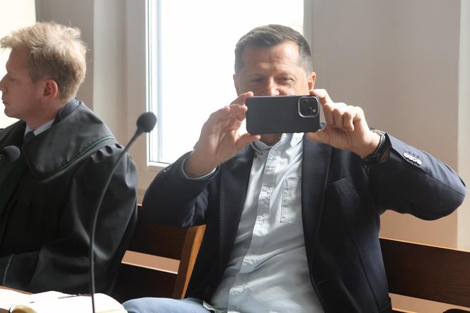 Publiczna rozprawa Kucharski - Lewandowski