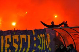 Elana Toruń - Zawisza Bydgoszcz 1:1, zdjęcia kibiców, opraw i piłkarzy ze Stadionu Miejskiego im. Grzegorza Duneckiego