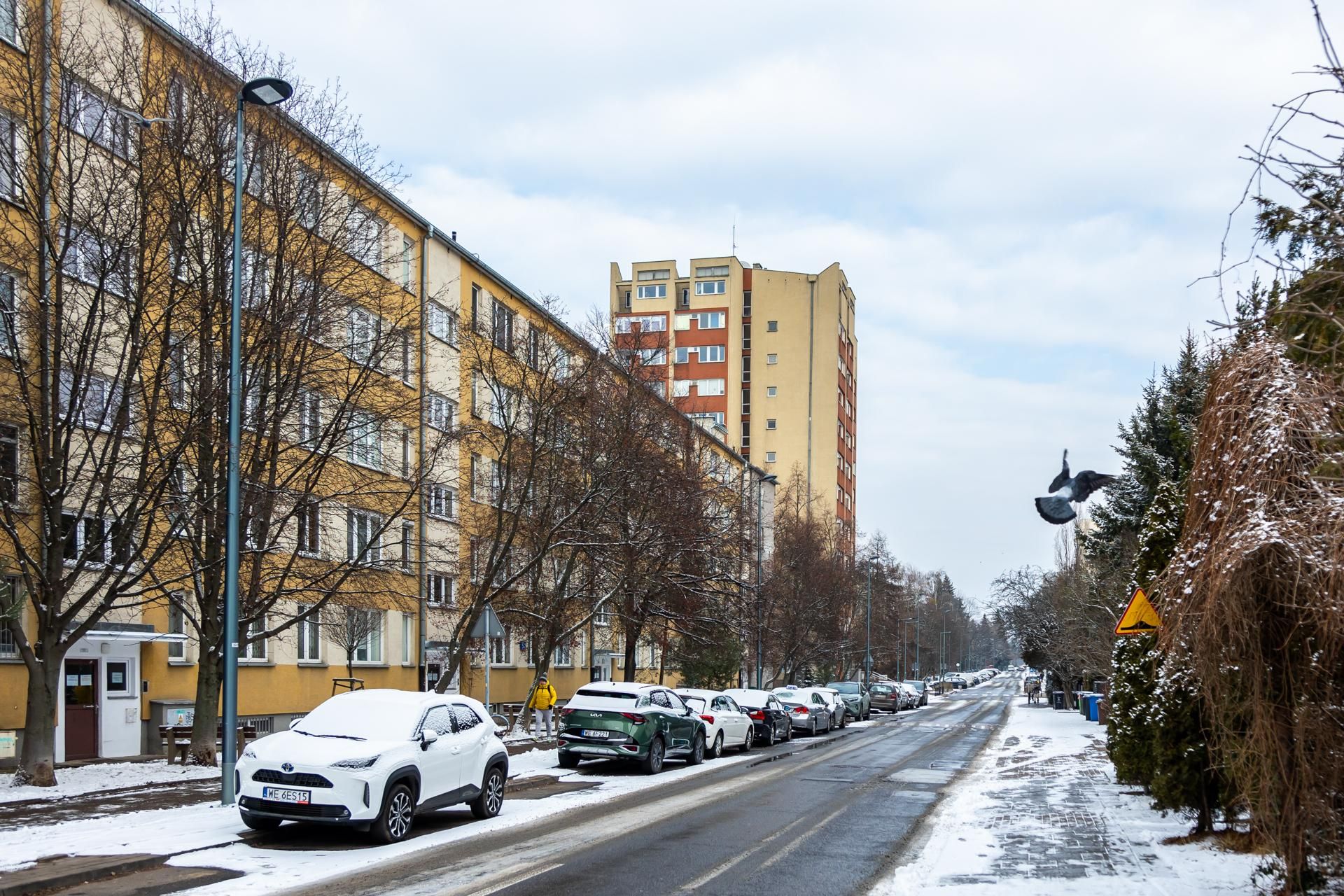 "Dom samotnych" na Etiudy Rewolucyjnej 9 w Warszawie