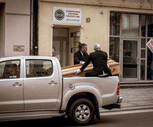 Trumna w centrum Gliwic zszokowała mieszkańców