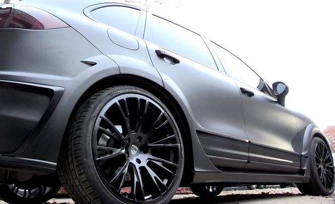 Porsche Cayenne Lumma Design - auto piłkarza Wojtka Szczęsnego