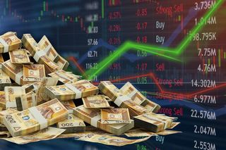 Najpierw patrzył, jak rosną zyski. Później z jego konta zniknęła fortuna! Oszuści zabrali mu ponad 600 tysięcy!