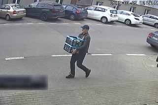 Śródmieście: Ukradł towar za 16 tys. zł... z zaparkowanego auta! Kierowca tego nie zauważył
