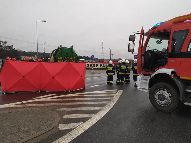 Śmiertelny wypadek cysterny z osobówką [ZDJĘCIA]