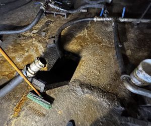 Alarm w Inowrocławiu! Ktoś zrzucił bardzo niebezpieczną substancję do kanalizacji