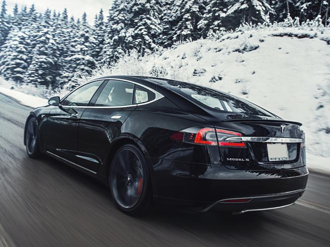 Tesla Model S P85D