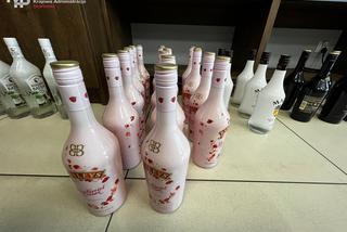 Nielegalny alkohol w delikatesach w Nowogardzie