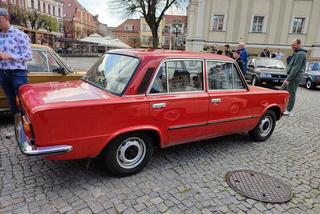 Początek sezonu fanów motoryzacji z czasów PRL