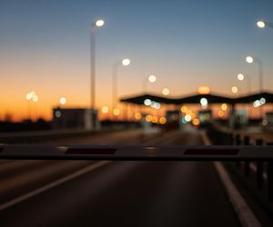 Kontrowersje wokół przedłużenia kontroli granicznych w Holandii. Lokalne władze wyrażają niezadowolenie 