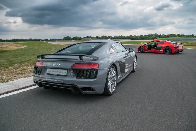 Audi R8 plus V10 5.2 FSI quattro S tronic