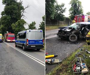 Poznań. Śmiertelny wypadek na Meteorytowej! 46-latek zginął w rozbitym volkswagenie [ZDJĘCIA]