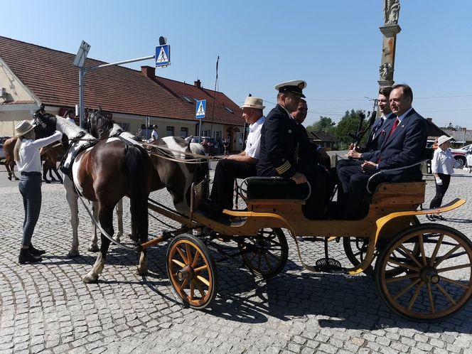W tej małopolskiej wsi spoczywa ponad stu Chorwatów. Żołnierze upamiętniają ich co roku