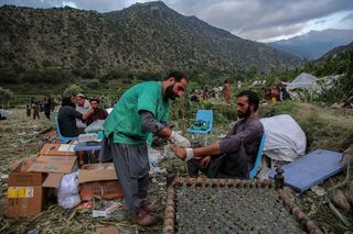 2200 osób nie żyje! Tragiczne trzęsienie ziemi, ofiar coraz więcej!