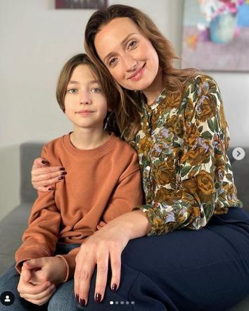 Barwy szczęścia. Asia (Anna Gzyra), Emil (Artem Malaszczuk)