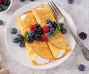 Nie mleko, nie maślanka. Najlepsze naleśniki robię tylko z tym niedrogim składnikiem