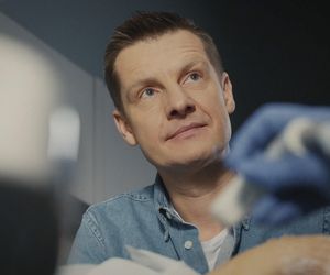 M jak miłość, odcinek 1855: Paweł (Rafał Mroczek)