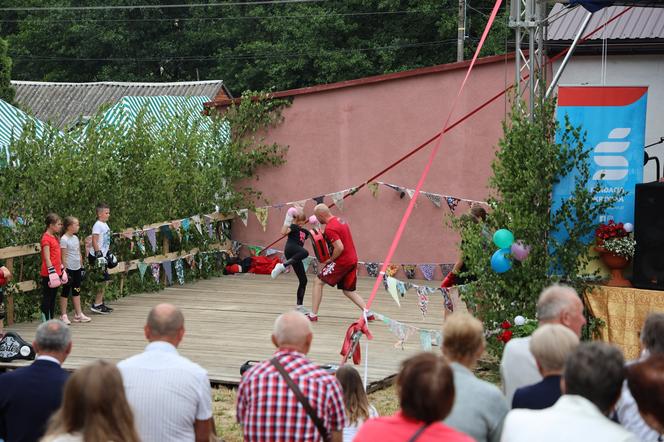 Za nami wyjątkowy piknik w Bardzie! Działali razem dla lokalnych organizacji pozarządowych [ZDJĘCIA]