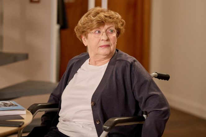 Na Wspólnej odc. 4011. Krystyna Agier (Małgorzata Knothe)