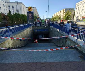 Ruch na linii M1 został wstrzymany 