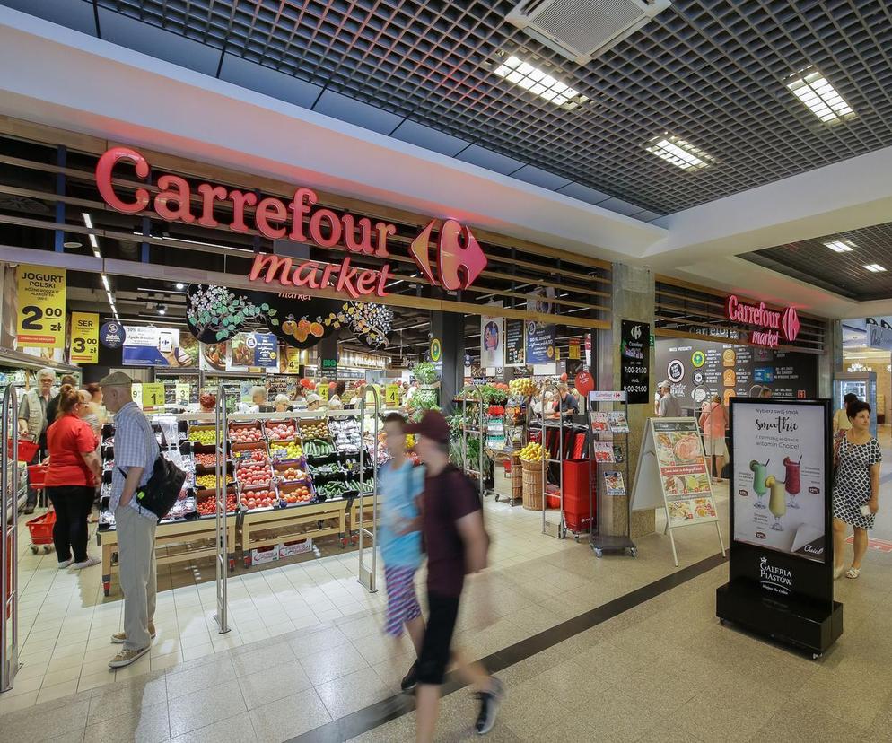 Carrefour ma coraz mniej klientów? Spada sprzedaż