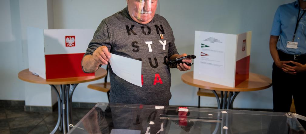 Wybory 2020. Lech Wałęsa oddał głos w drugiej turze