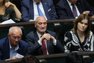 Macierewicz z zarzutami? Sejm zdecydował w sprawie immunitetu byłego ministra