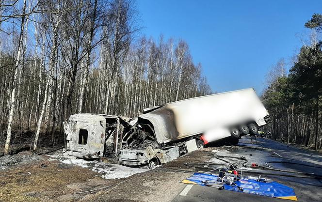 Spalił się we własnym aucie. Tragedia pod Mińskiem Mazowieckim