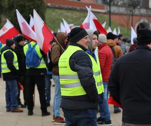 Protest rolników 20 marca w Lublinie. Przeszli ulicami miasta pod LUW