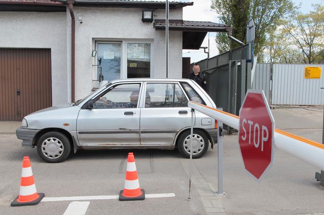 "Bardzo wam za to dziękuję!" Pan Ryszard znów taniej może wjechać na cmentarz 