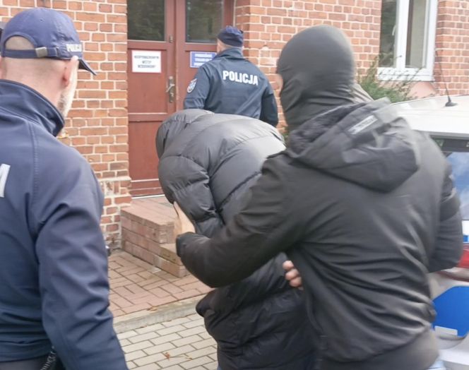 Łebieńska Huta. 10-latek zginął pod kołami pirata drogowego. Doprowadzenie 33-latka